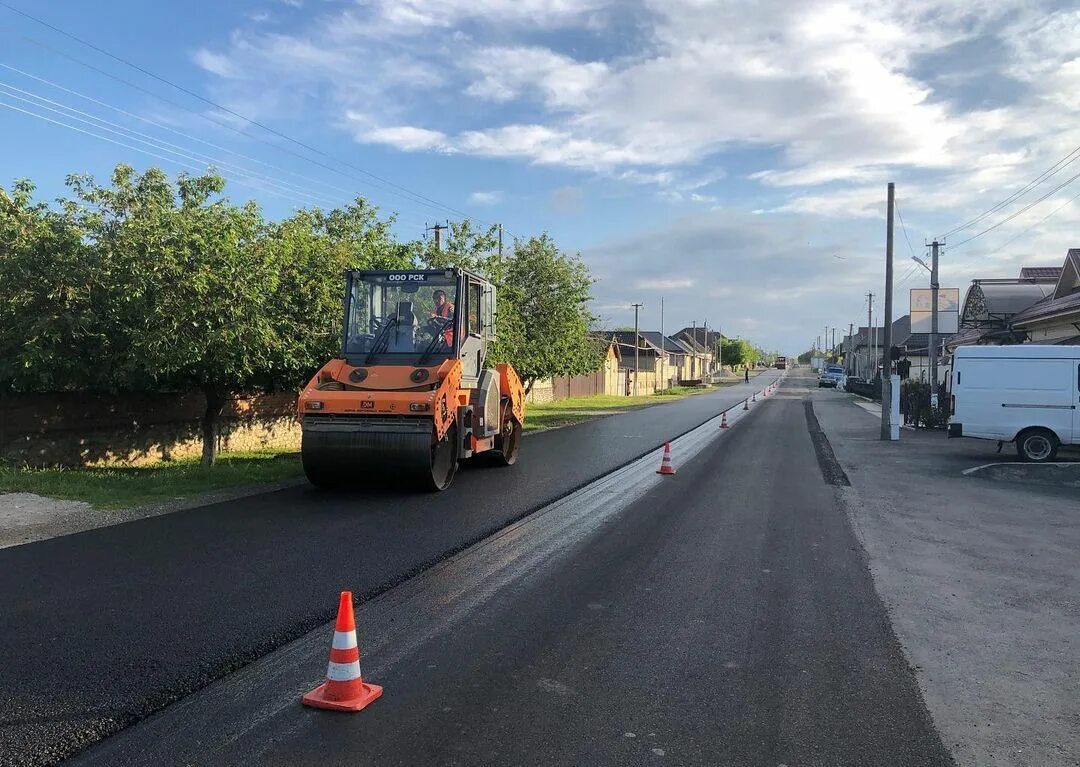 Погода в старом череке на неделю. Старый Черек КБР. Старый Черек улица Ленина 215. КБР проспект Ленина ремонт дороги. Сайт Черек 2.