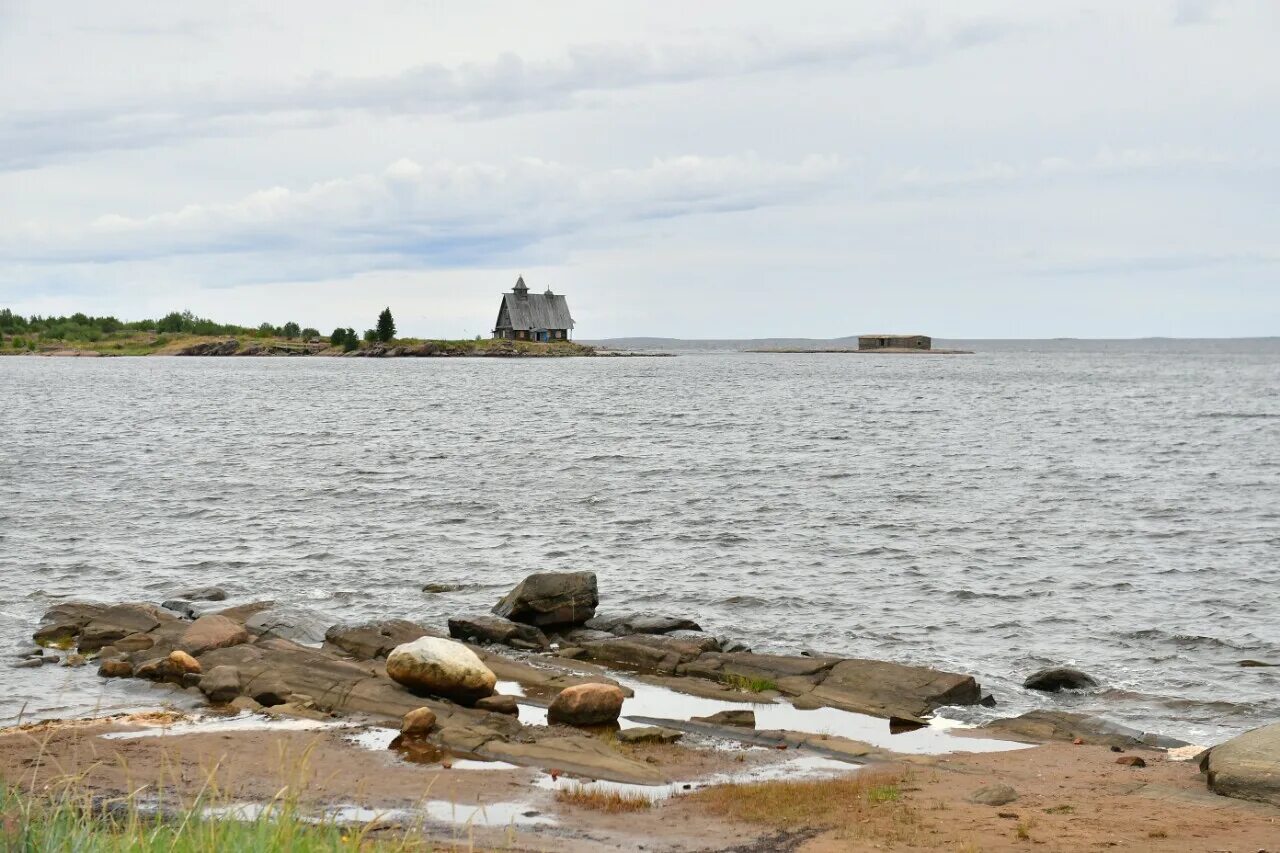 Кемь белое море. Соловки Кемь белое море. Город Кемь Карелия. Кемь Рабочеостровск.