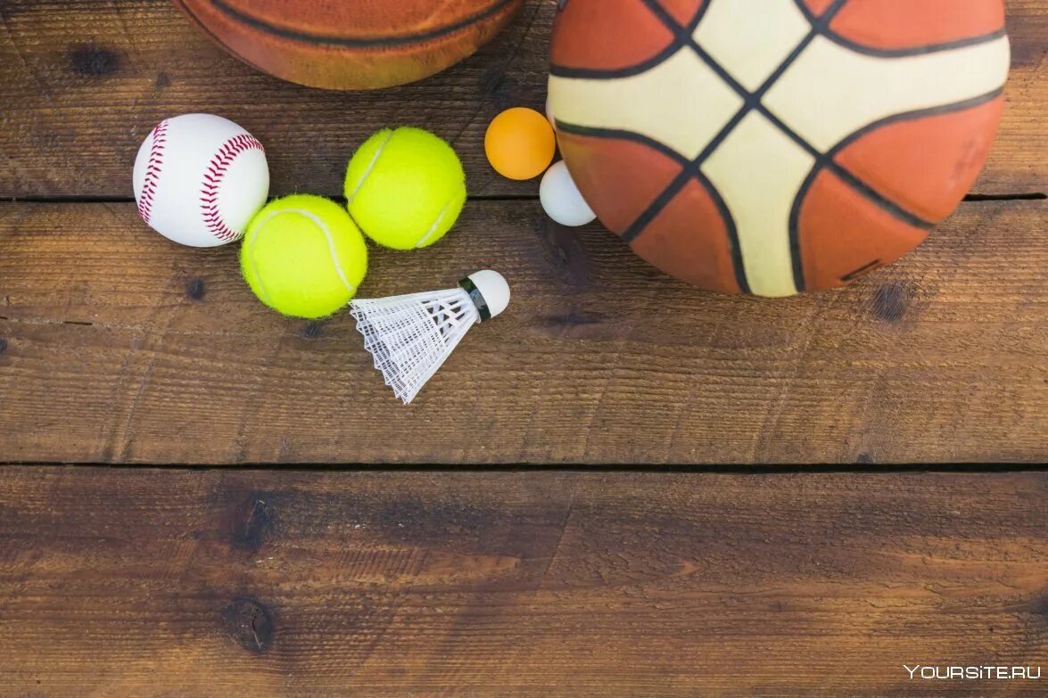 Футбольный и баскетбольный мяч. Баскетбольный и теннисный мяч. Мячи для волейбола, баскетбола. Футбол баскетбол теннис мяч.