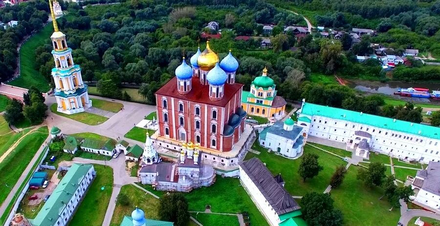 Рязанский Кремль Рязань. 3) Рязанский Кремль. Рязанский Кремль вид сверху. Рязань Кремль достопримечательности. Рязанский кремль сайт