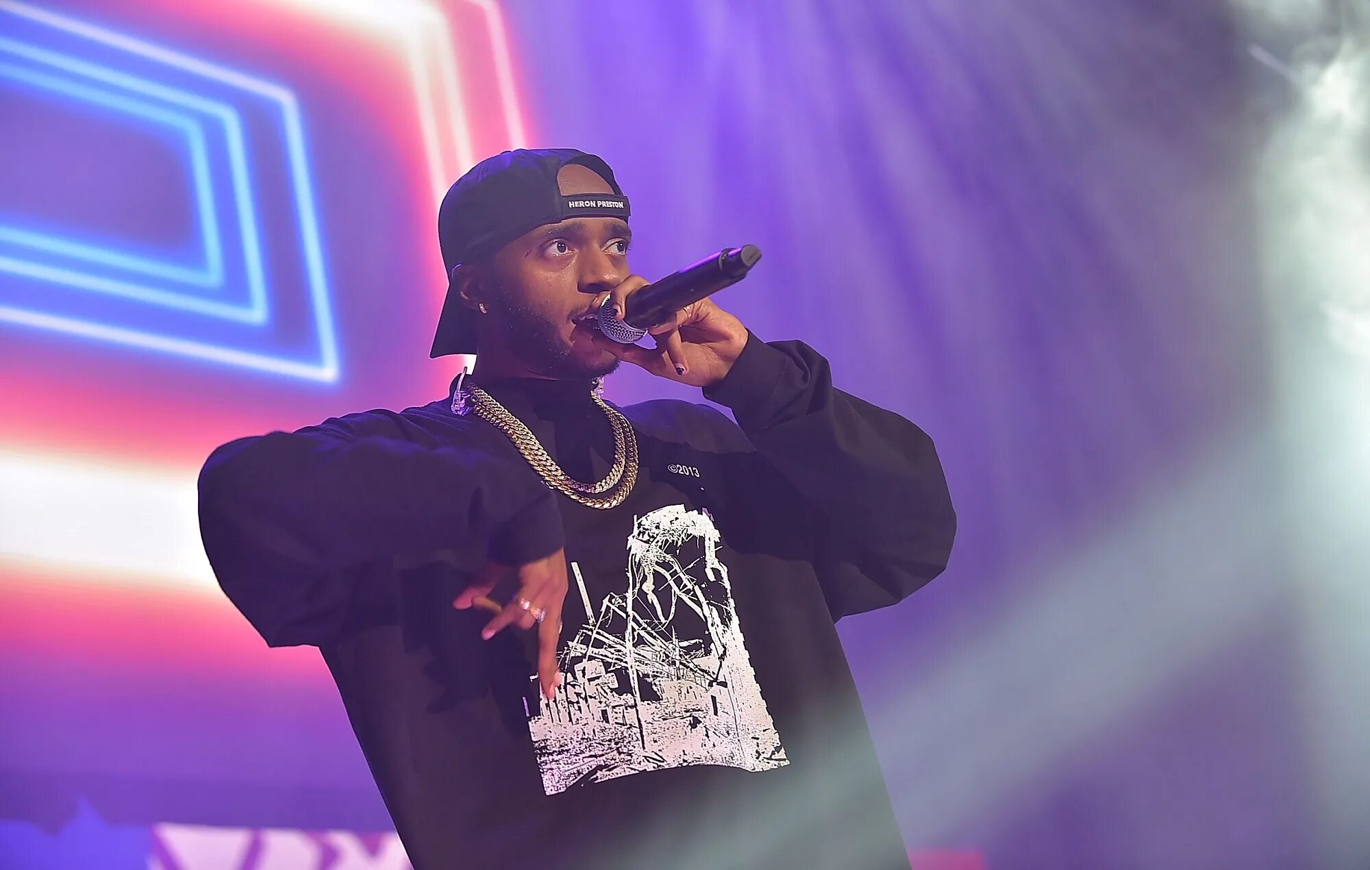 Lack out of. Исполнитель 6lack. 6lack фото. 6lack американский певец. 6lack 2025.