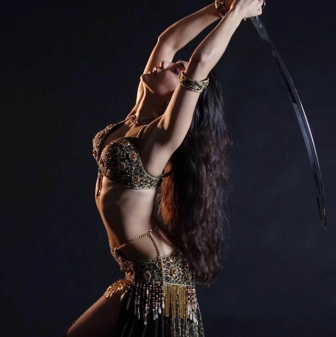 Arabic dancing girl