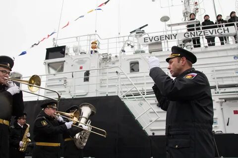 Военно морская служба