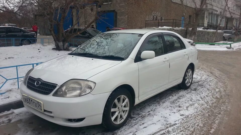 Тойота королла 120 омск купить. Королла 2001 120 кузов. Тойота Королла 120 кузов 2003 год. Тойота Королла 120 кузов правый руль. Тойота Королла 120 кузов левый руль седан.