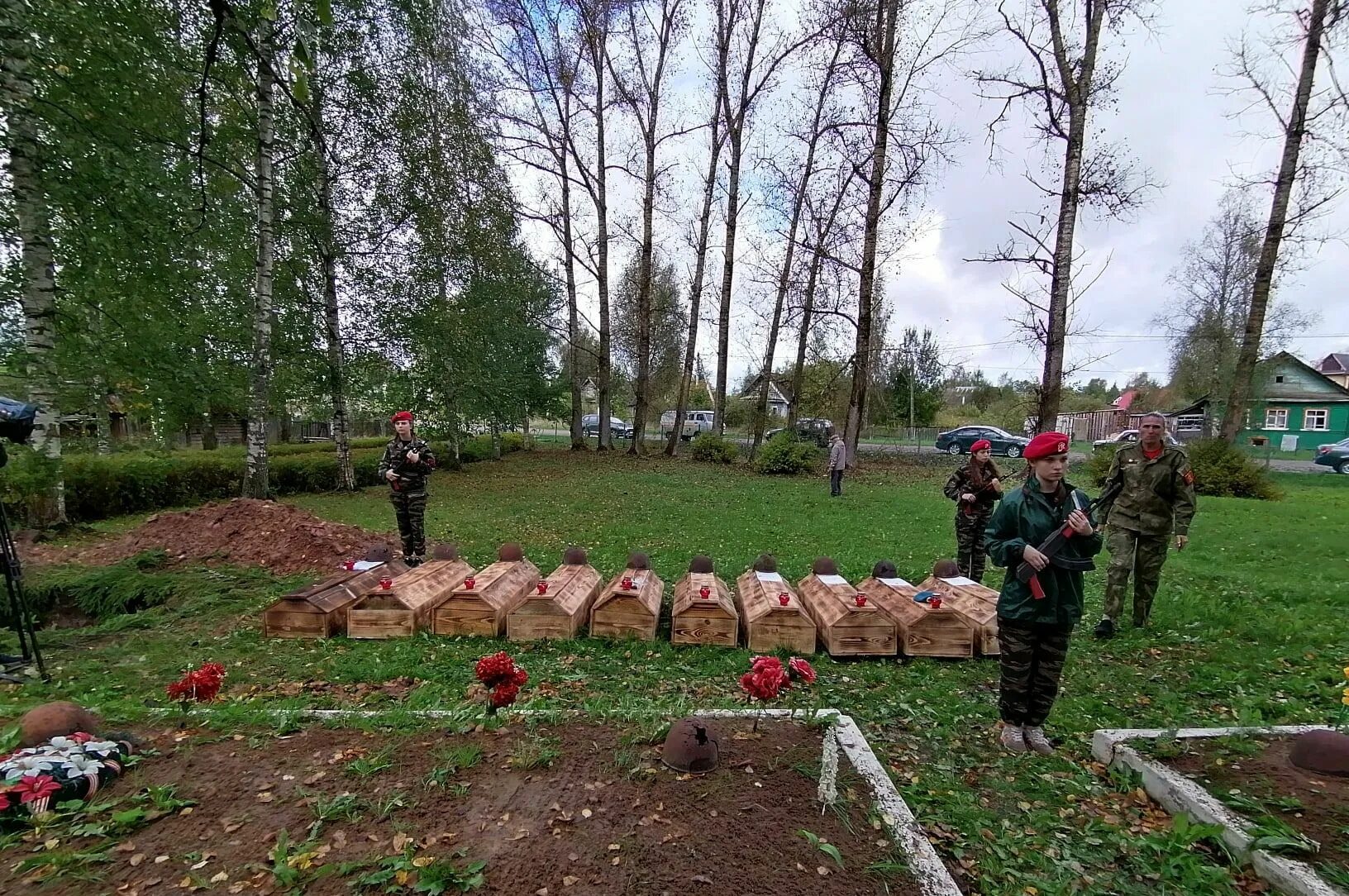 Погода лычково новгородской области демянский. Село Лычково Новгородской области Демянский район. Мстижа Демянский район. Каменная гора Демянский район. Деревня каменная гора Демянский район.