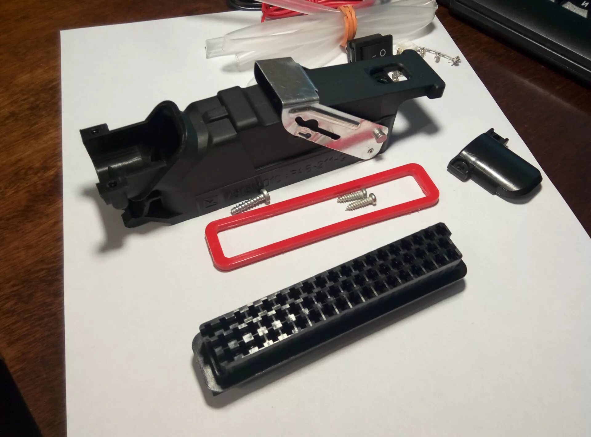 Разъем 55 pin январь 5. 1. Разъем эбу январь 5. 1. Infineon saf-c509-lm.