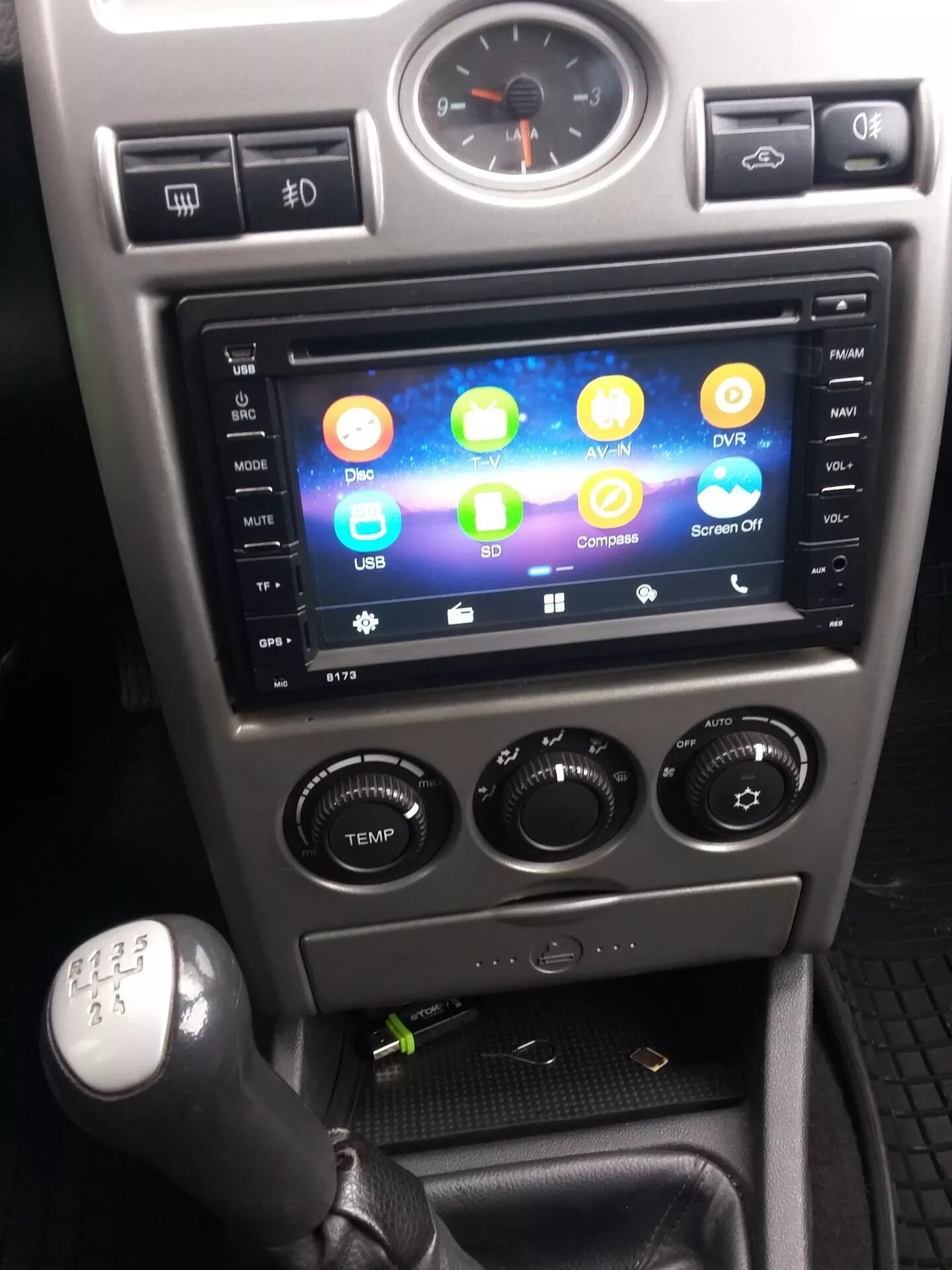 Андроид на приору 1. Андроид на приору 1. Лада приора 2 андроид магнитола. Магнитола 2 дин приора 10 дюймов. Lada priora 2007-2013 магнитола 9 дюймов.