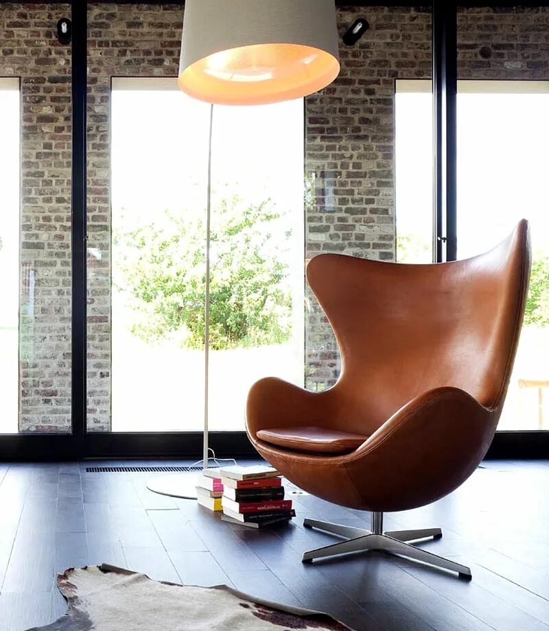 Арне якобсен кресло яйцо. Кресло эгг чаир. Арне якобсен кресло egg. Кресло egg chair арне якобсена. Арне якобсен кресло яйцо.