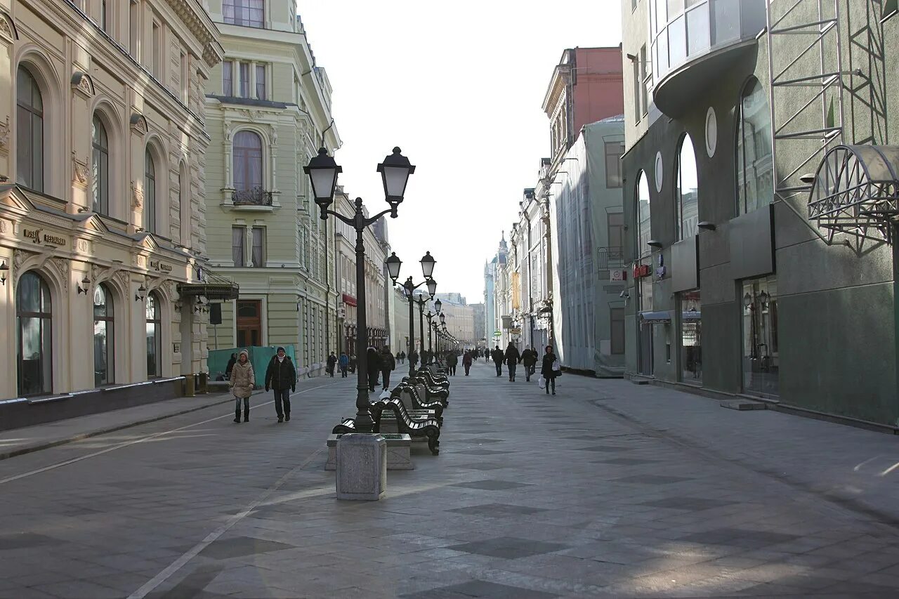 Все улицы россии. Центральные улицы Москвы. Никольская улица пешеходная. Московские улицы в центре. Ул Никольская Москва.