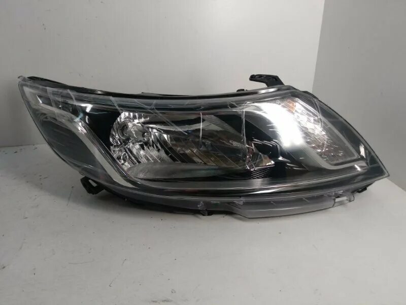 фары передние рио 3. 921014l000. передние фары киа рио 3. фара передняя правая киа рио 3. Kia rio 2016 фара.