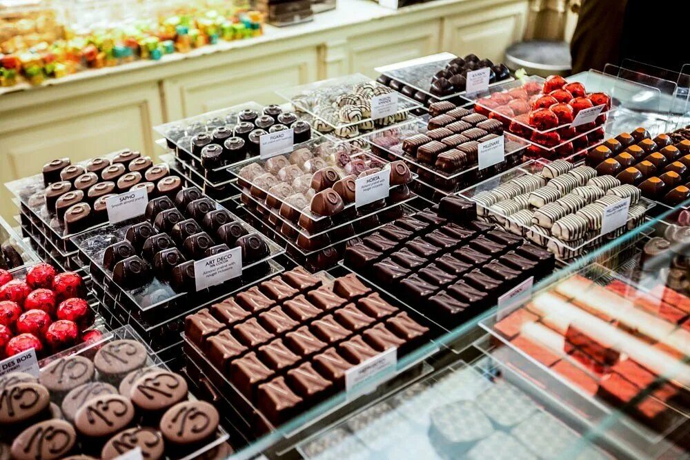 Шоколад пралине Бельгия. Пралине (бельгийский шоколад). Patisserie шоколад бельгийский. Николя Тибо шоколад. Шоколадный ассортимент