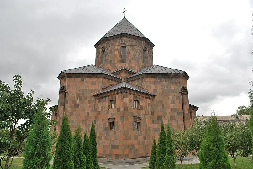 Погода в ташире армения. Ташир город. Surb Sargis ekexeci. Покровская Церковь, Հայաստան, Երևան. Ekexeci Masis qaxaqum.