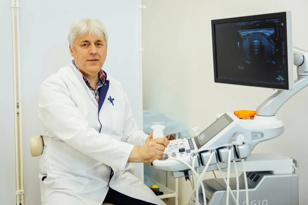 хирург черноголовка