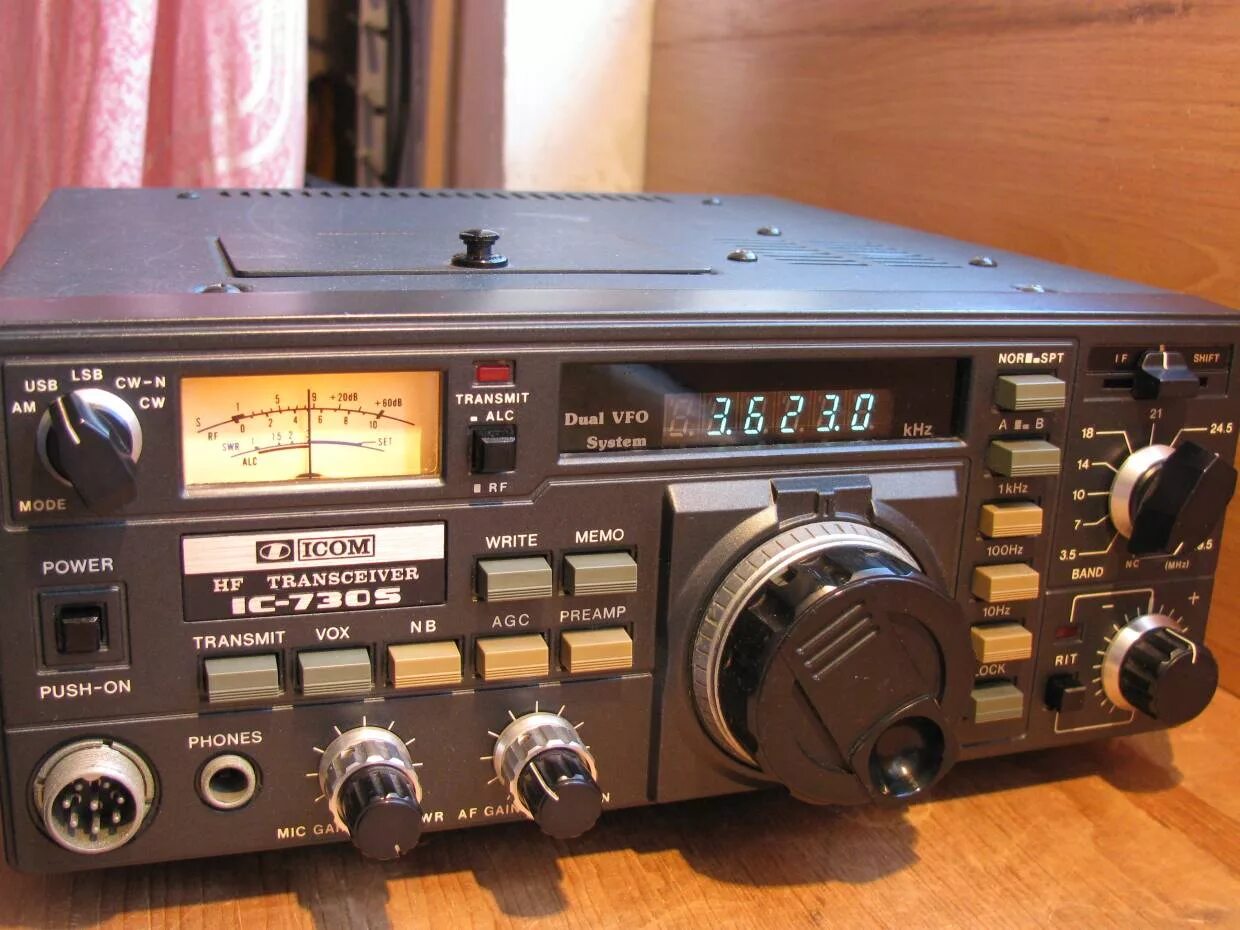 Трансивер Kenwood TS-2000. Кв трансивер ic7500. Kenwood TS-730. Icom ic-730s характеристики.