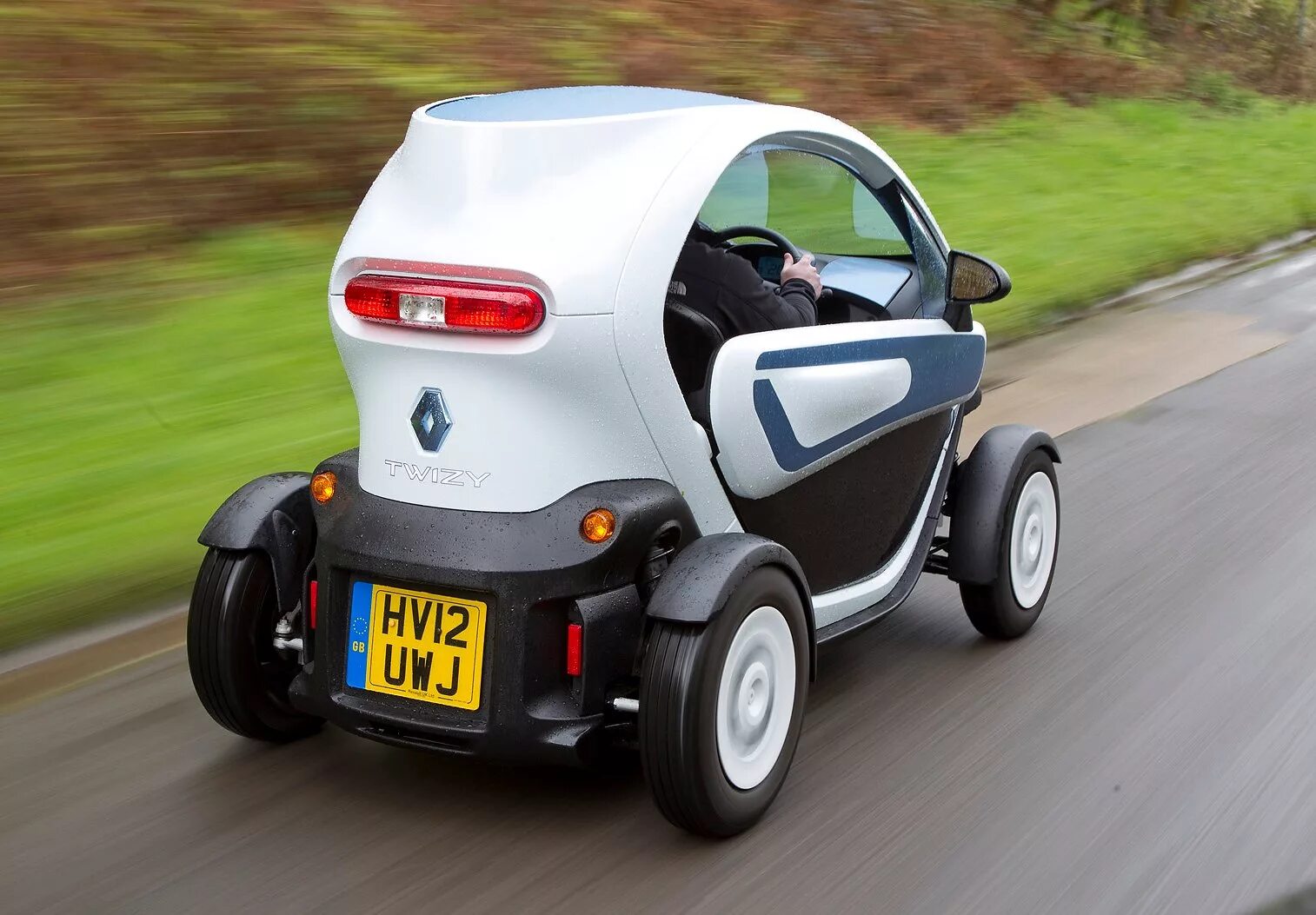 Renault электромобиль Twizy. Renault Twizy 2019. Детский электрокар Рено Твизи. Рено Твизи 2020.