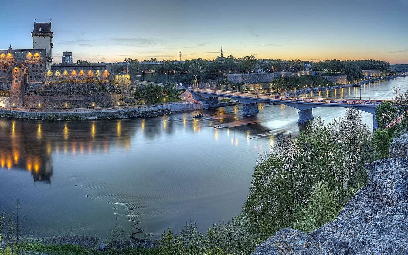 Река выханду эстония. Темза бакингемшир. Гиень франция. Нарва (город в эстонской сср). Ивангородская крепость эстония.