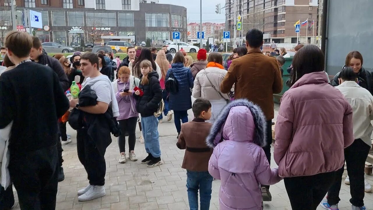 Эвакуация в анапе. Происшествия в анапе сегодня. Анапа эвакуация. Эвакуация в анапе. Анапа пожар.