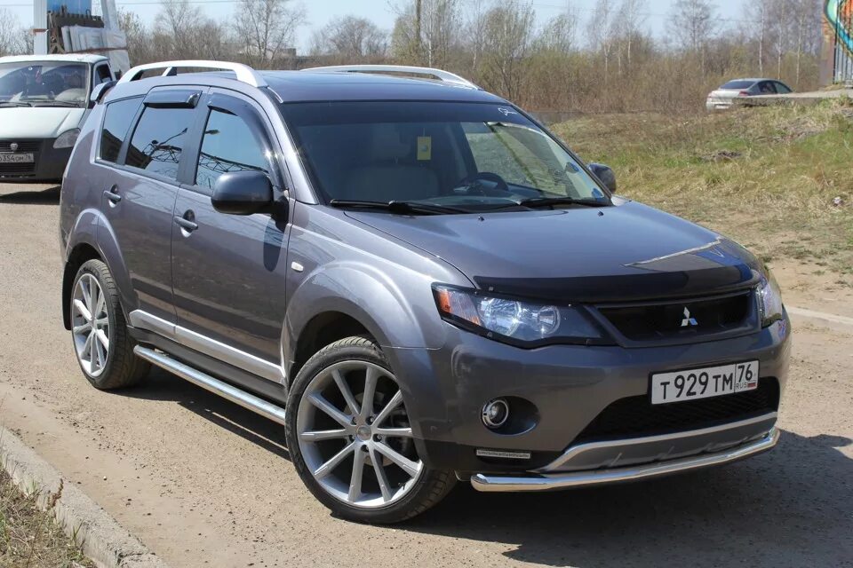 Мицубиси Аутлендер XL 2008. Митсубиси Аутлендер r20. Mitsubishi Outlander XL 2011 серый. Outlander XL r19. Mitsubishi outlander xl 2008 год