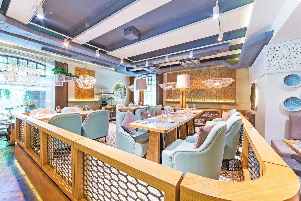 Mze ресторан в пушкине. Пушкин ресторан mze. Ресторан солнца mze в пушкине. Мзе манана. Mze ресторан в пушкине.