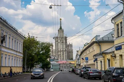 Пешеходная прогулка по бульварному кольцу москвы начинается