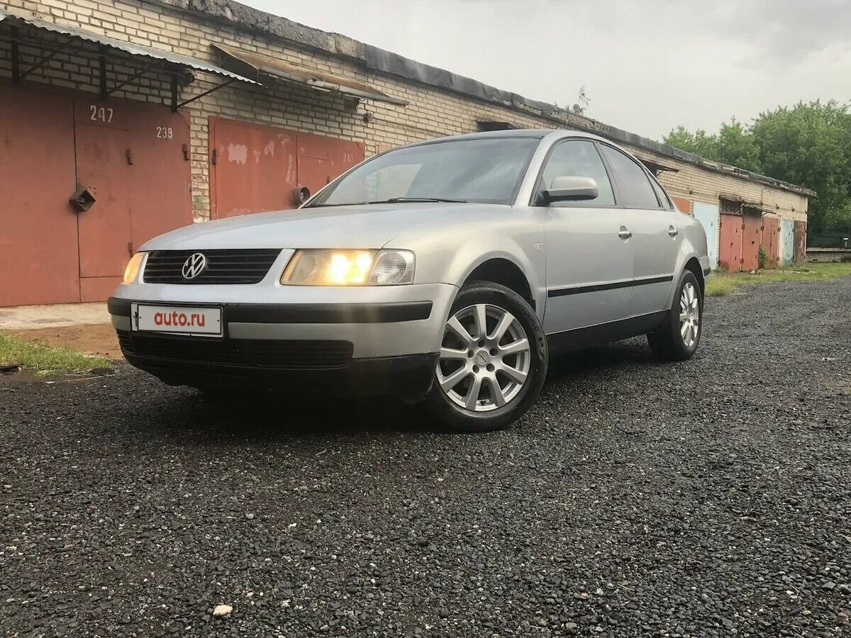 Volkswagen passat b5 рестайлинг седан. Пассат б5 90г. Volkswagen passat b5 рестайлинг 2003. Volkswagen passat b5 темно синий. Фольксваген пассат б5 2004.