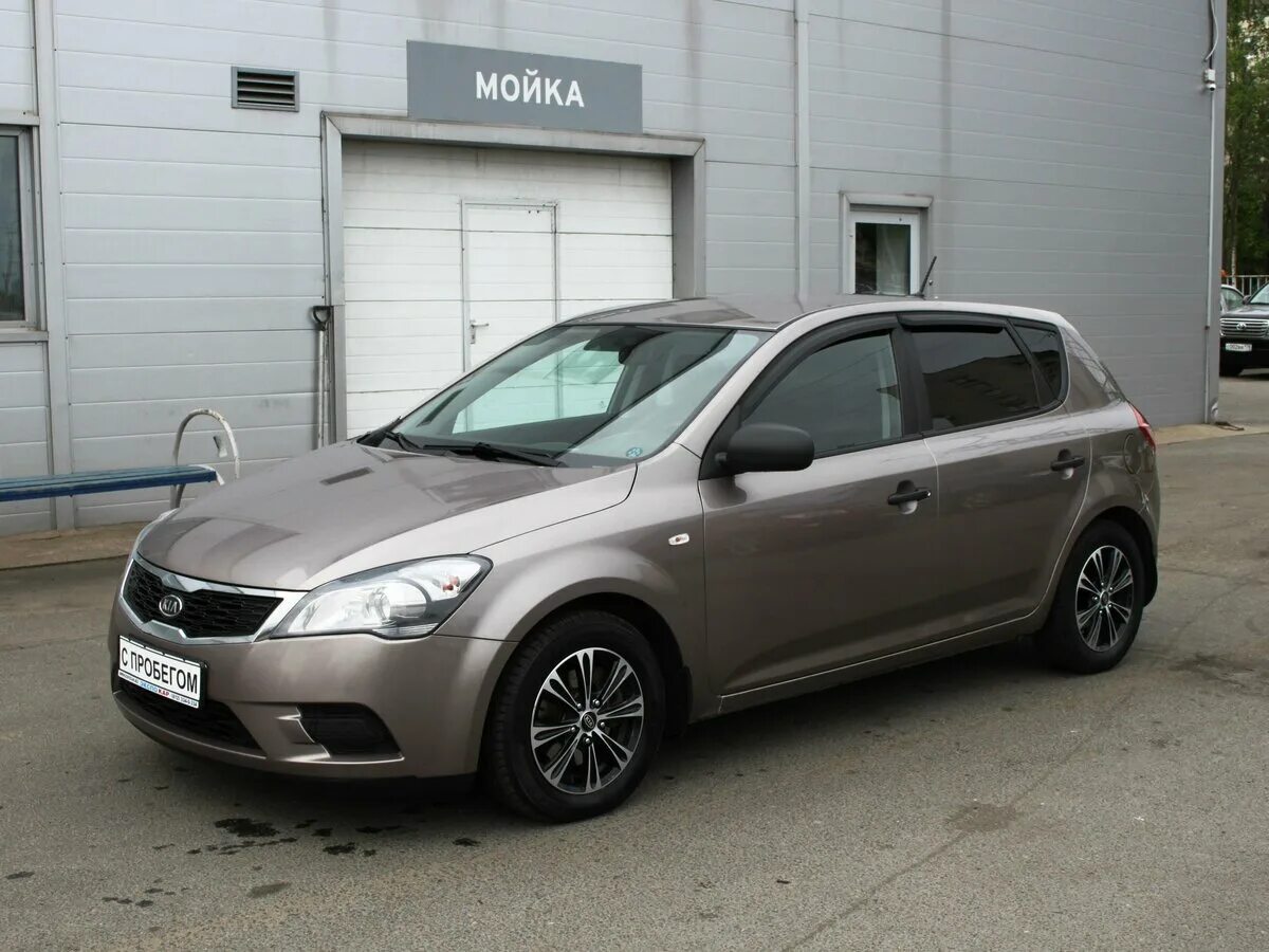 Kia Ceed I Рестайлинг Седан 2011 года, 123000 км, по цене 499 900 рублей. Продаж