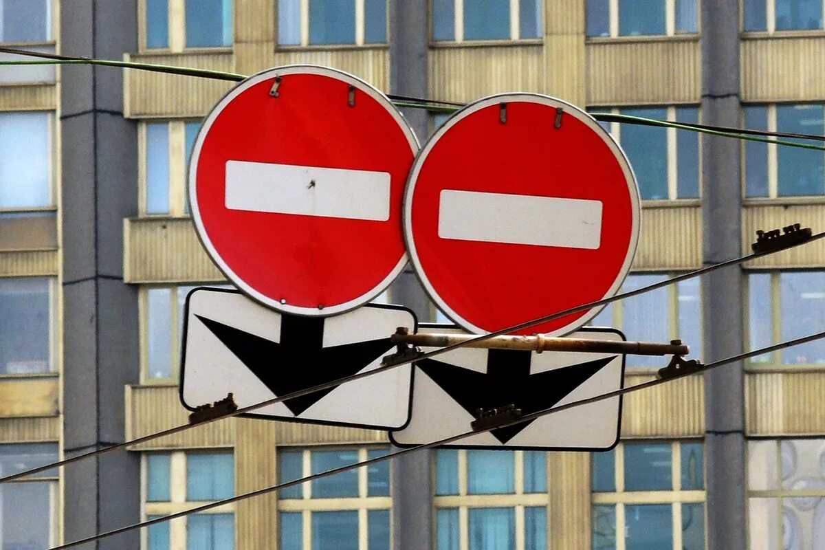 Проезд под кирпич одностороннее движение. Проезд под кирпич одностороннее движение