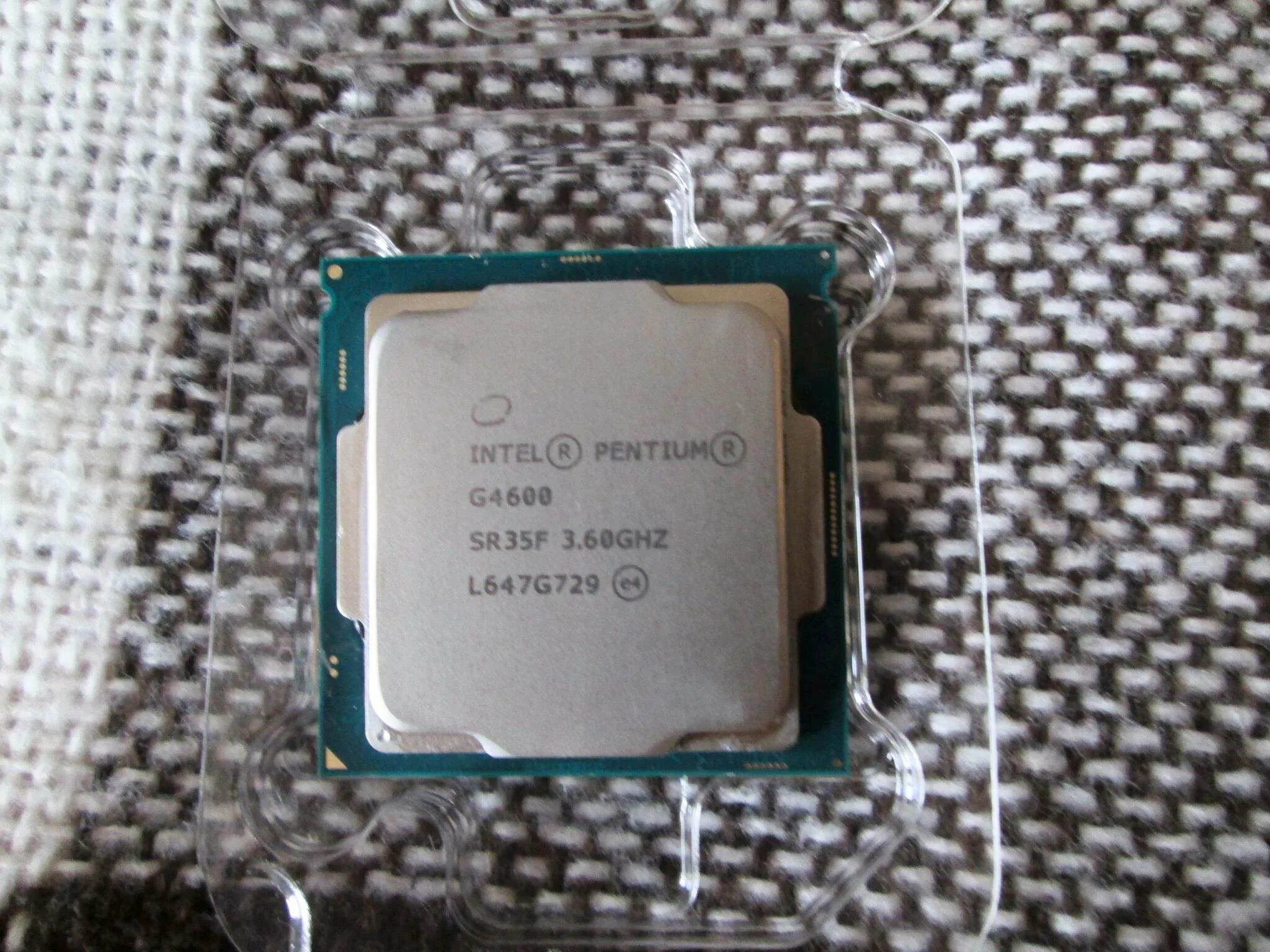 Процессор Intel Pentium g4600. Пентиум 4600. Intel Pentium CPU g4600. Intel Core 4600. Интел 4600