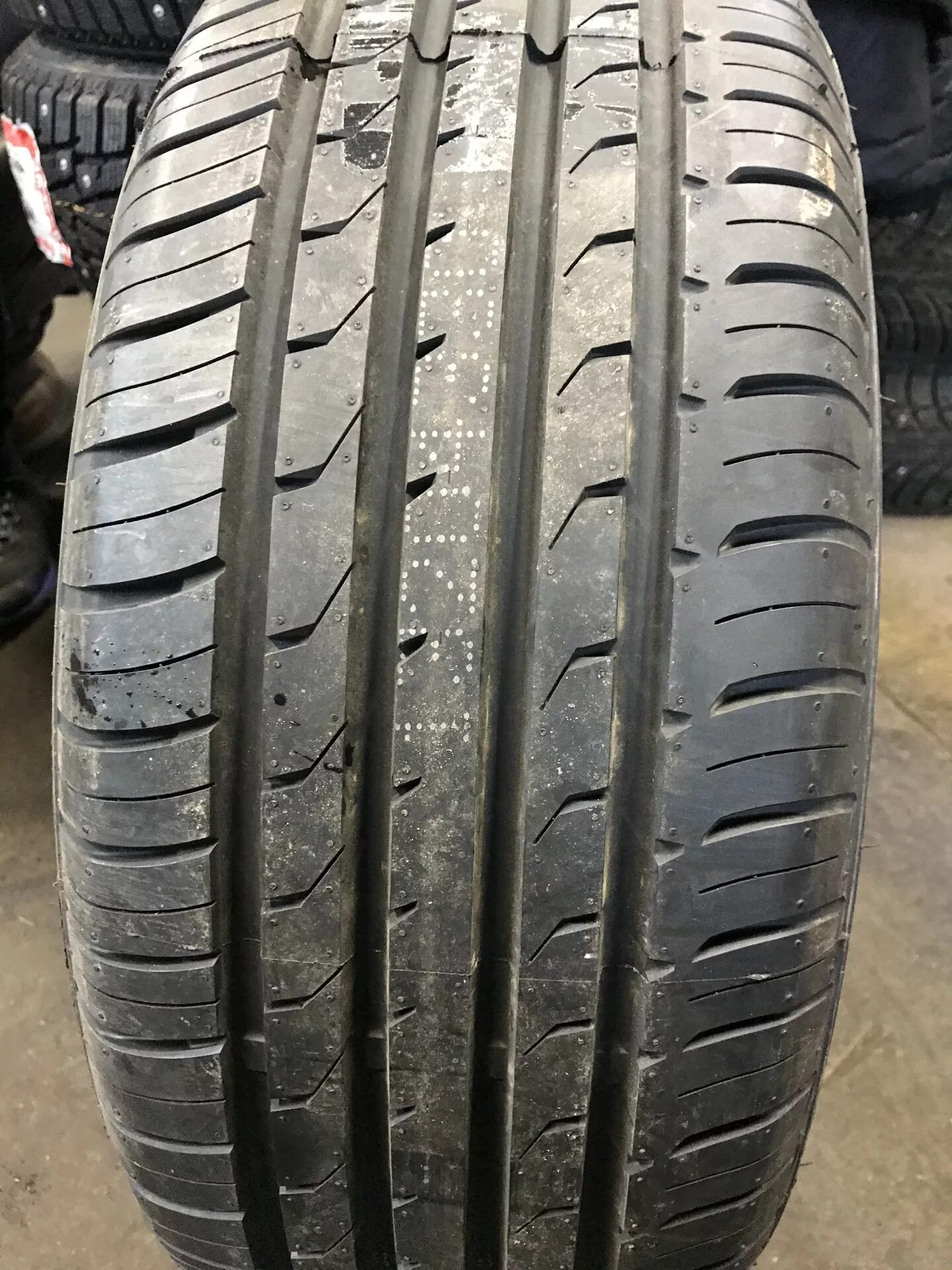 Maxxis hp5. Шины Maxxis hp5 premitra5. Maxxis Premitra 5. Maxxis Premitra hp5 235/50 r18.