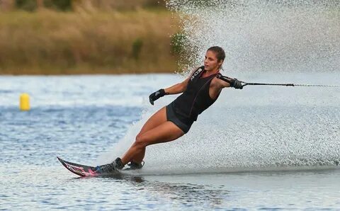 Watering ski