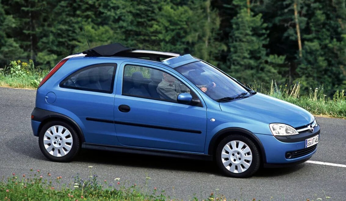Opel corsa 1.0. Opel Corsa 2003. Opel Corsa c 2000. Opel Corsa c 2003. Опель Корса 2000-2003.