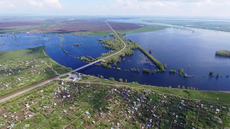 Балаково Саратовская область Волга. С Ивановка Балаковский район Саратовская область. Иргиз красный Яр. Затопленный красный Яр Балаковский район Саратовская область. Балаково ивановка