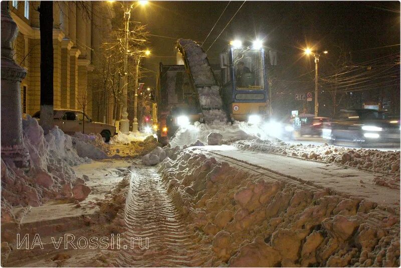 Что гудит в воронеже. Снег в Воронеже. Воронеж в декабре. Фото Воронежа в декабре. Снег в октябре в России Воронеж.