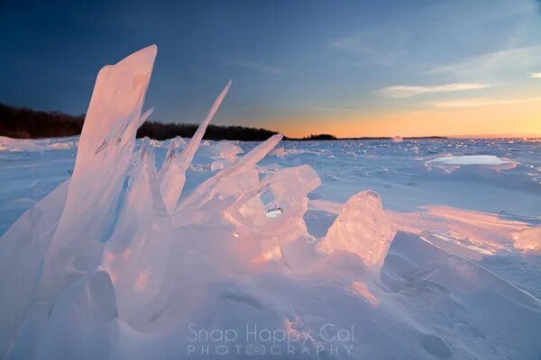 Ice only. Фото на обои на телефон Ice Shard. Shard of true Ice Rust. Shard of true Ice.