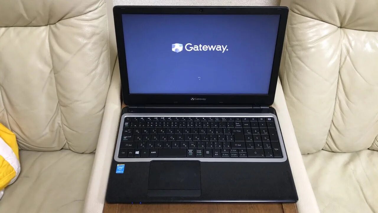 Ноутбук Packard Bell v5wt26000р. Ноутбук Packard Bell v5wt2 технические. Ноутбук Gateway m675prr.