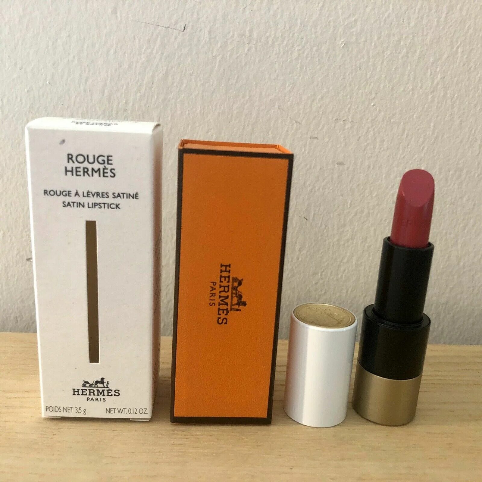 Гермес 21. Hermes 64 помада rouge. Hermes помада 85mat. Помада Hermes Rose Epic 21. Помада Hermes 50 Satin.