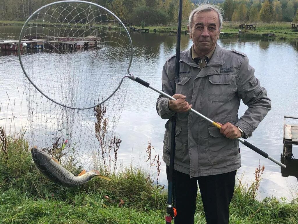 Дальний кордон ярославль. Рыбалка в елабуге. Фишинг фэмили горячий ключ. Рыбалка профинтерне ярославль на красном. Платники рыбалка большой!.