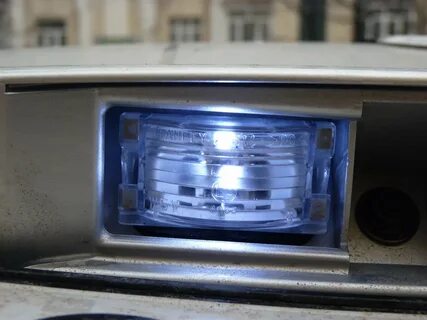 Подсветка номера мазда