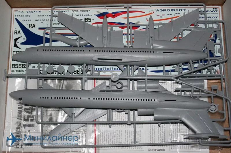Набор для сборки самолета. Ту 154м модель звезда. Сборная модель ту 154м звезда. Звезда 7004 ту-154м. Ту-154 звезда 1/144.