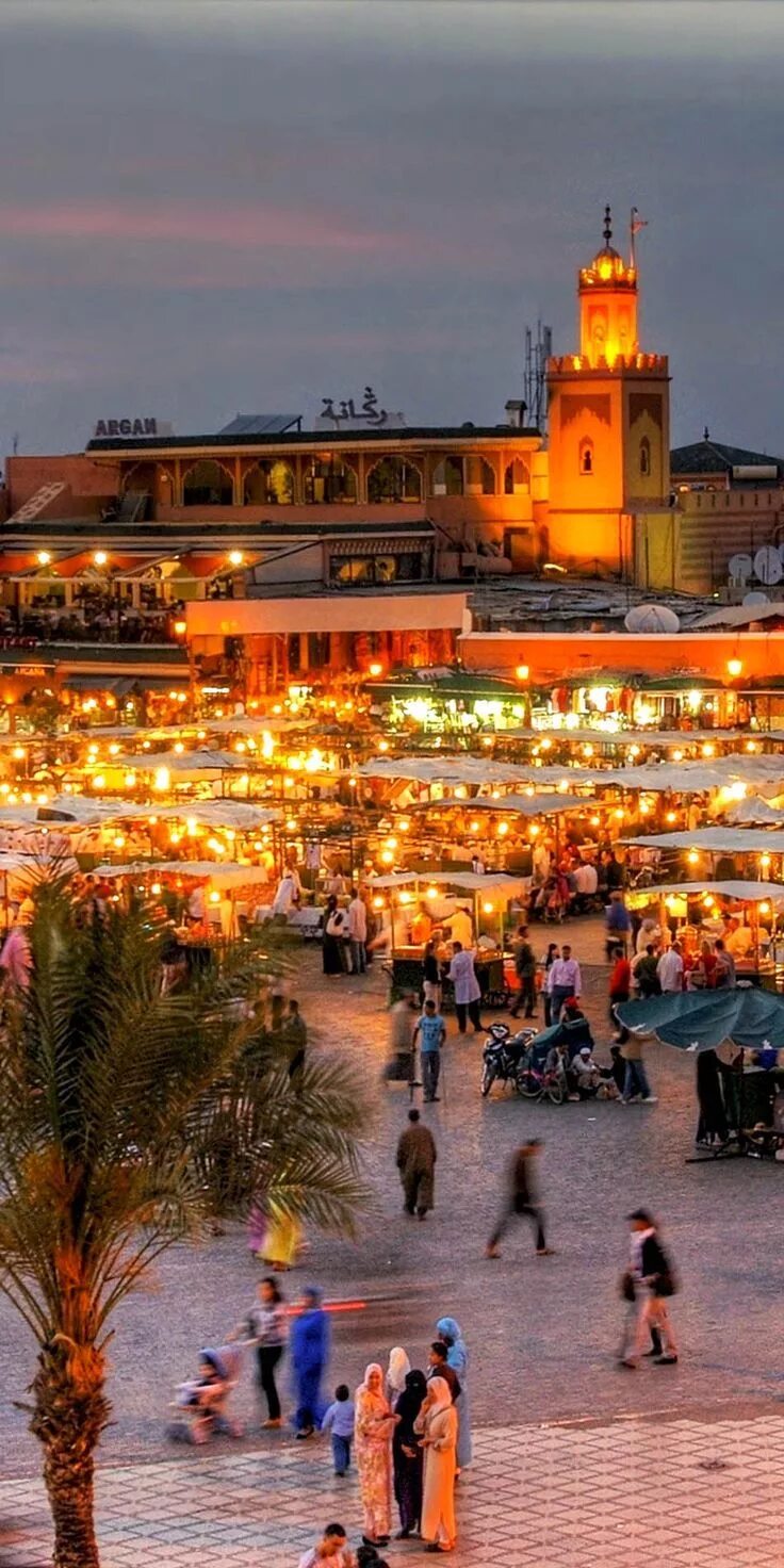 Марокко погода сейчас. Марокко Марракеш. Столица Марокко Марракеш. Марракеш город в Марокко достопримечательности. Город Агадир в Марокко.