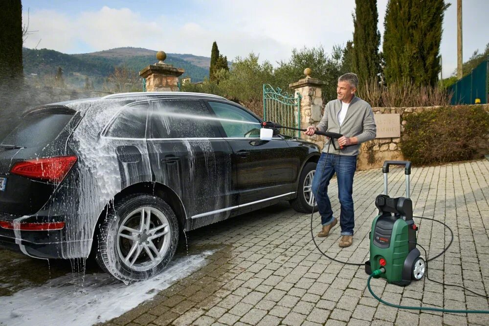 Выбираем домашнюю автомойку