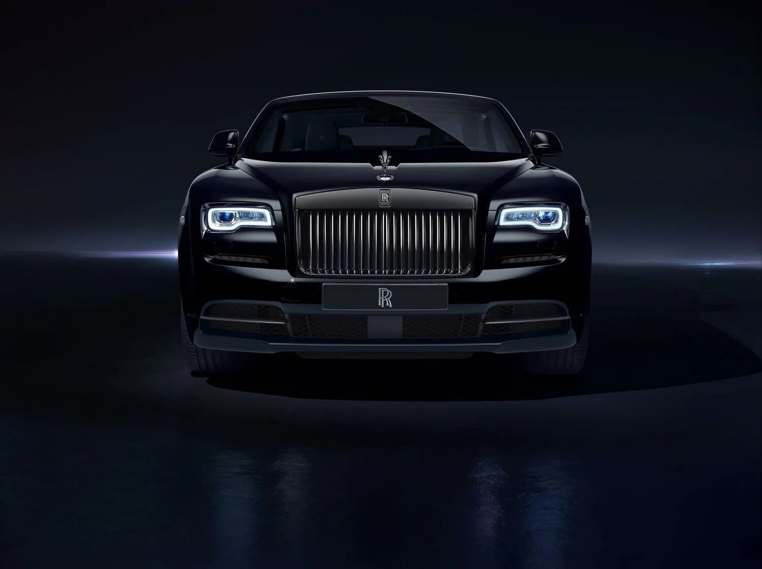 Rolls royce badge. Роллс Ройс Black badge. Rolls Royce Wraith Black badge. Роллс Ройс Ghost Black badge. Rolls Royce Wraith Black badge 2021.