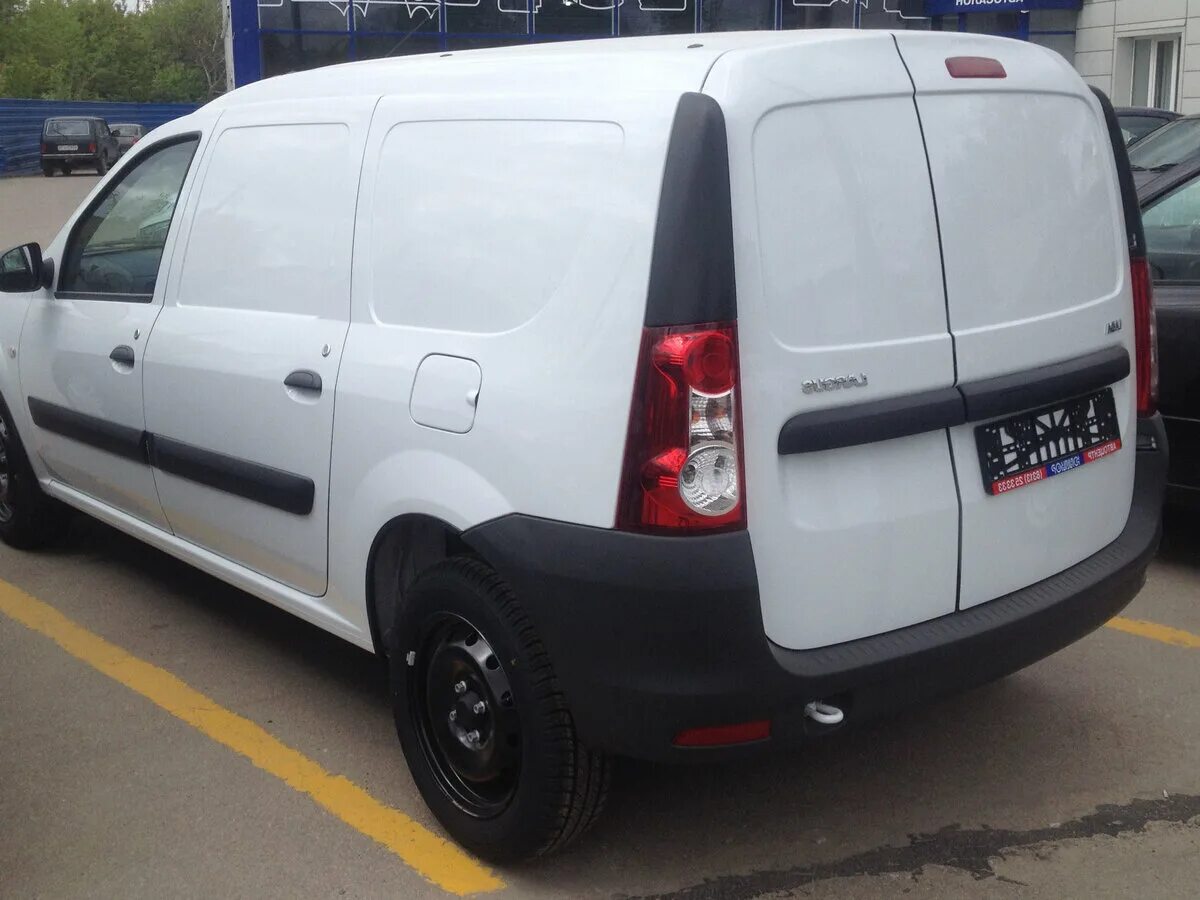 ларгус машина бежевая. ларгус хлебный фургон. ларгус бензин. ларгус бензин. ларгус 2 2022.