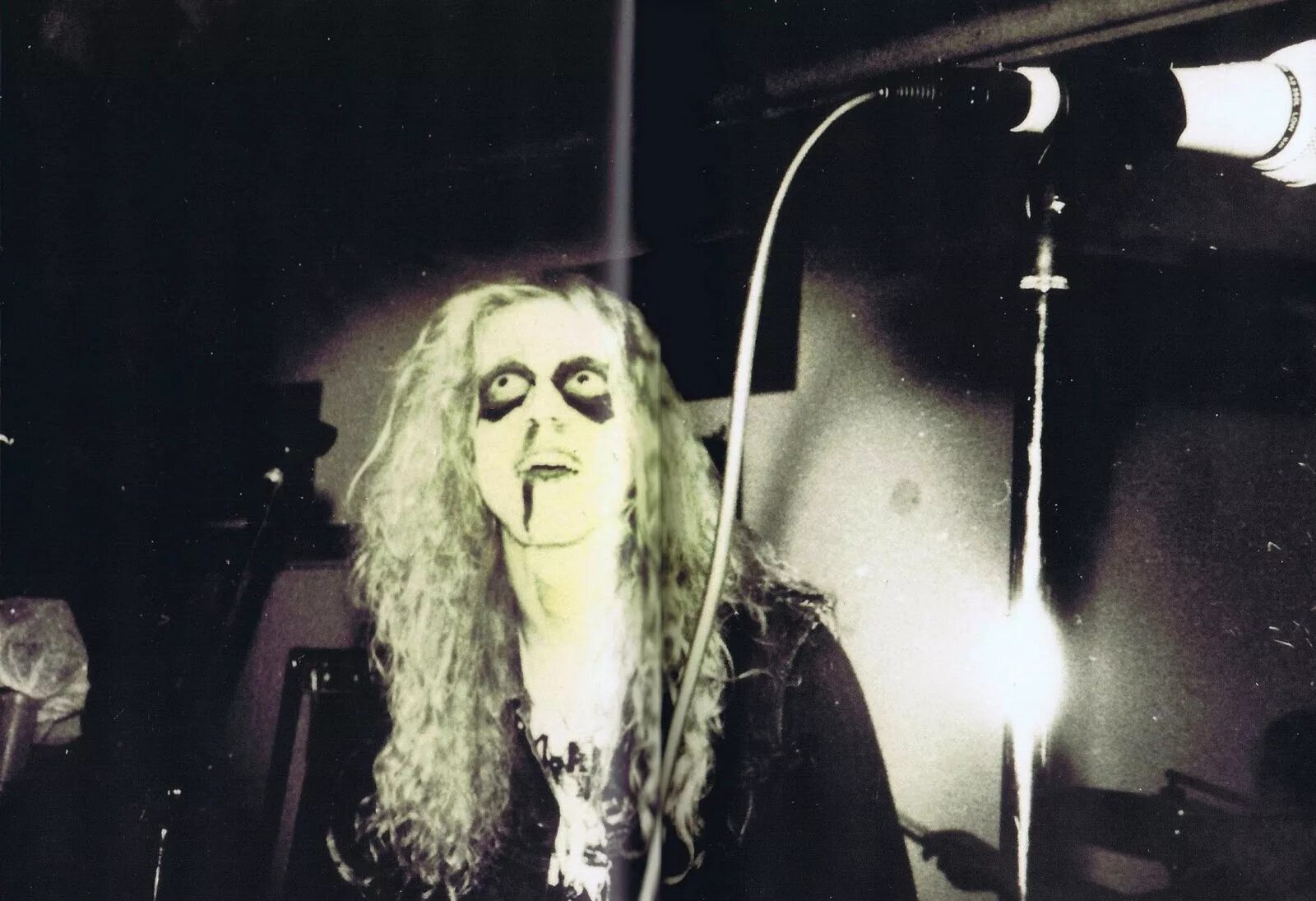 Пер ингве олин без грима. Пер ингве олин без грима. Дед из мейхем. Дед из мейхем. Дед из мейхем.