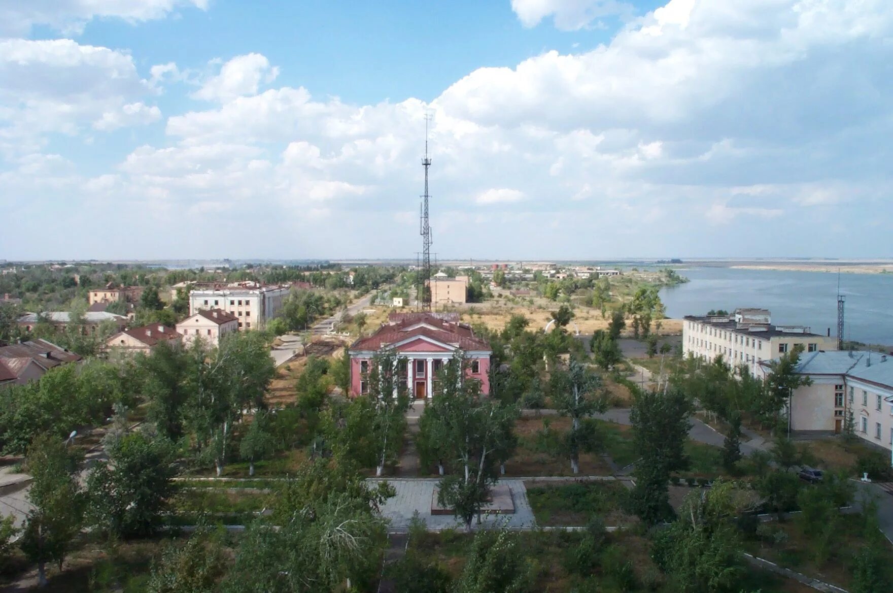 Курчатов казахстан. Город курчатова семипалатинск 21. казахстан семипалатинск курчатов. курчатов в семипалатинске. городок курчатов казахстан.