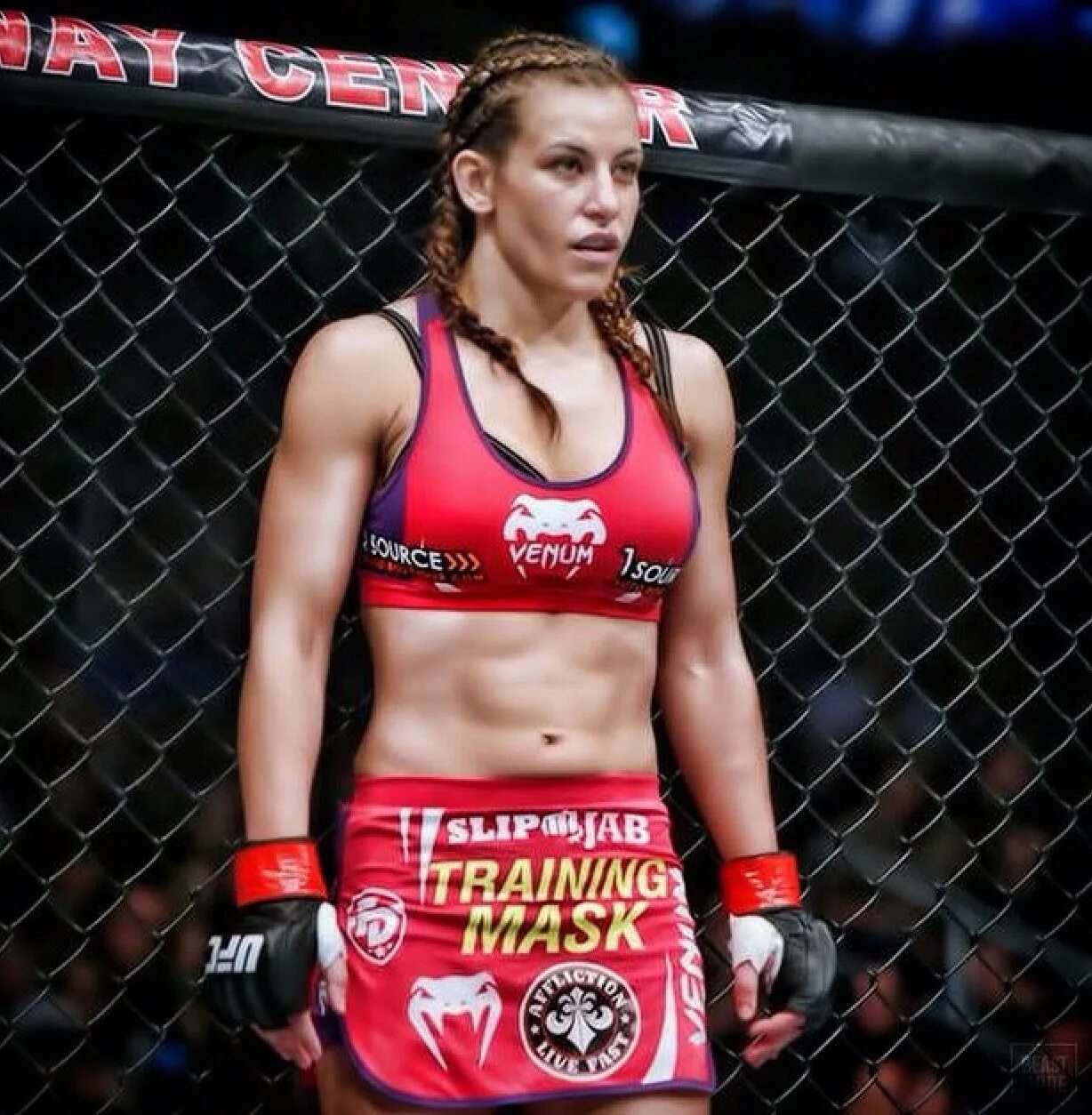 Миша тейт. Тате юфс. Шон брэди тату. Энрю тейт. Бой юфс конор порье бой.