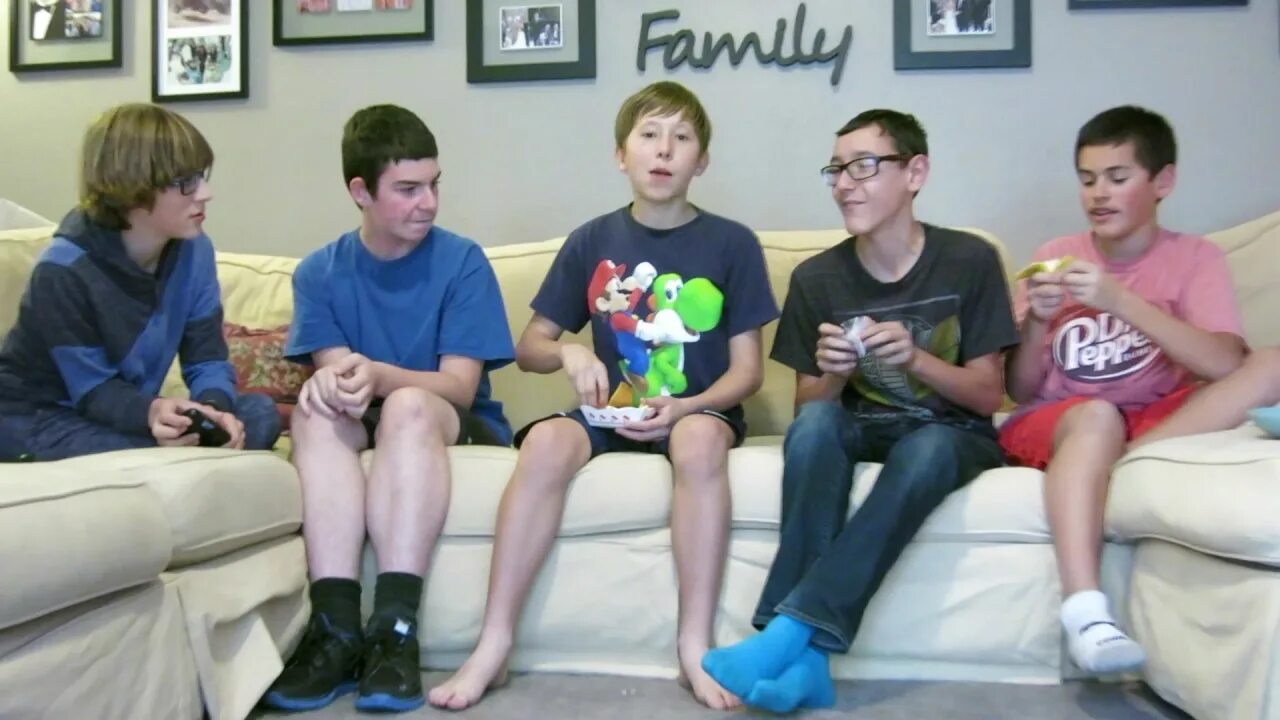 Dare challenge. Sock challenge. кроссбар челлендж. boys challenge. boy socks challenge.