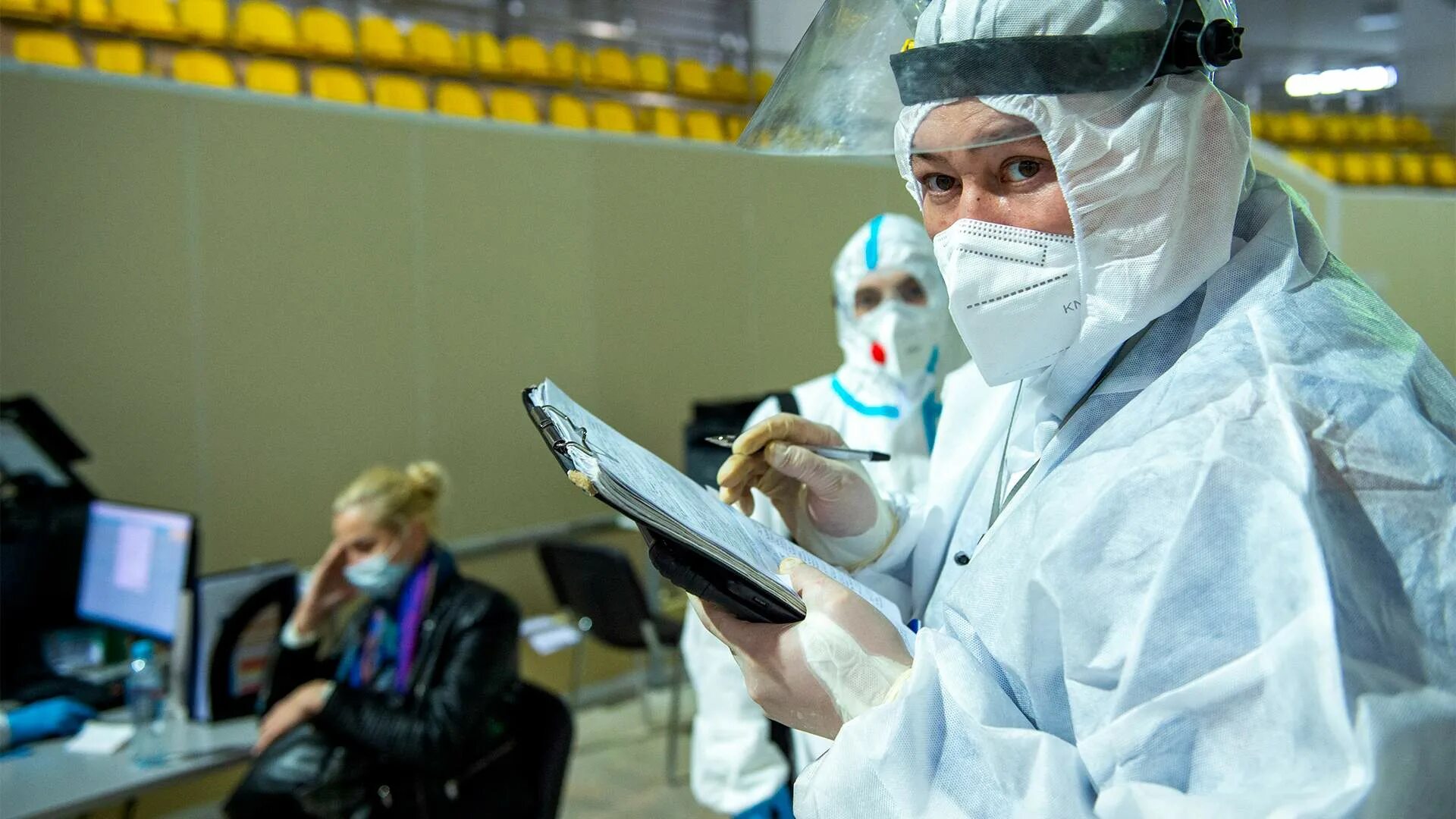 Инфицированные фильм 2011. Заражённые фильм 2011. Заражение коронавирусом. Норильск заболевания. Эпидемия фильм 2011.