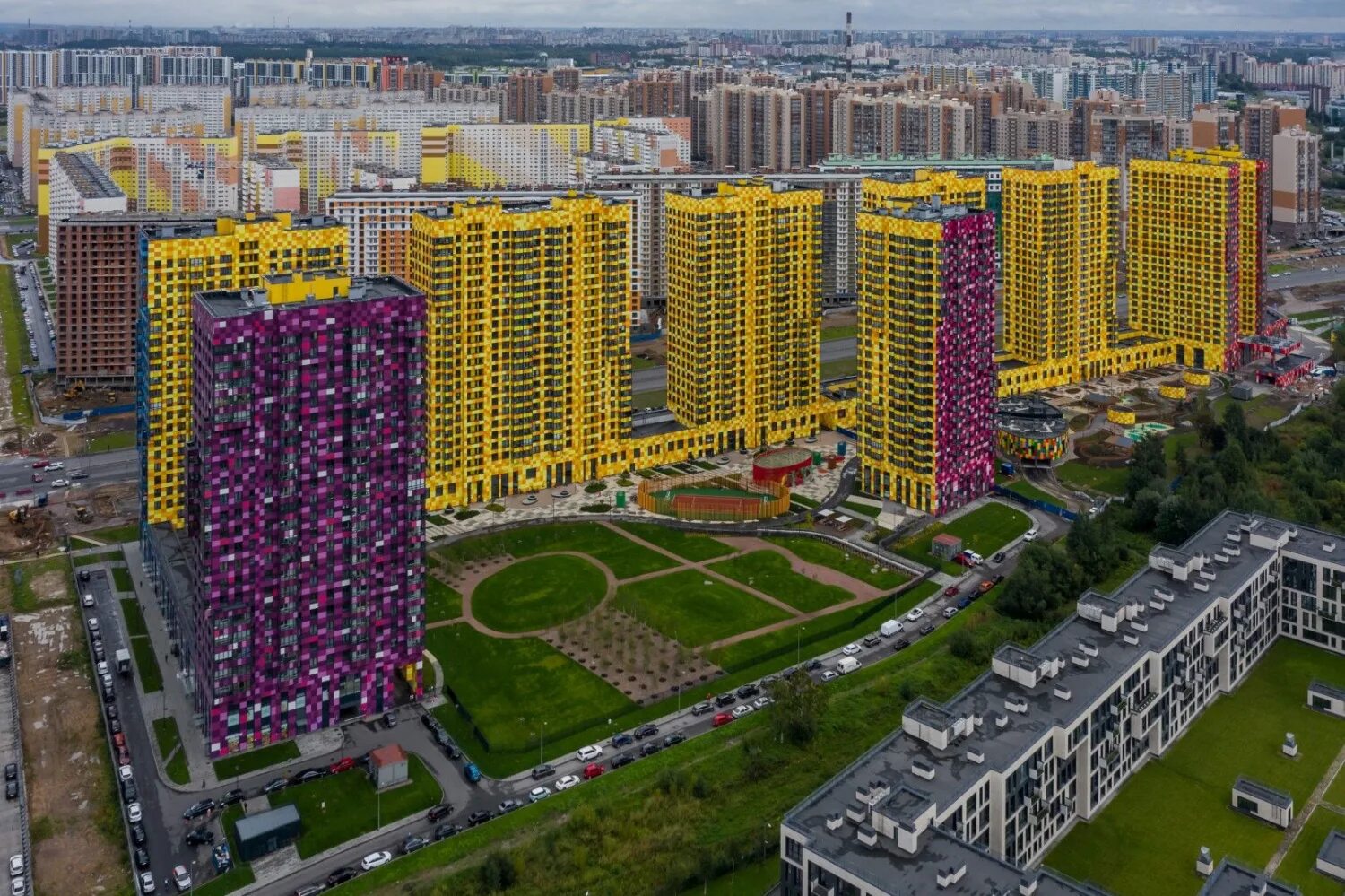 Жк легенда комендантского квартиры. Жк легенда комендантского квартиры. Жилой комплекс легенда спб. Жк легенда комендантского квартиры. Жк легенда комендантского квартиры.