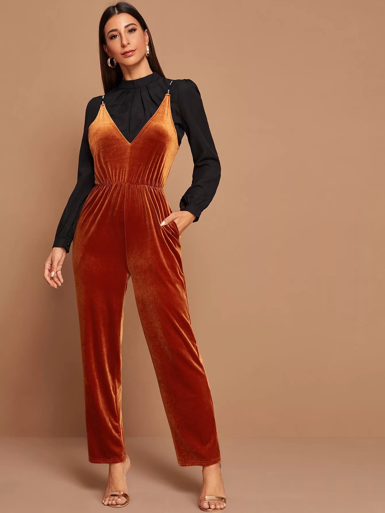 комбинезон коламбетта.